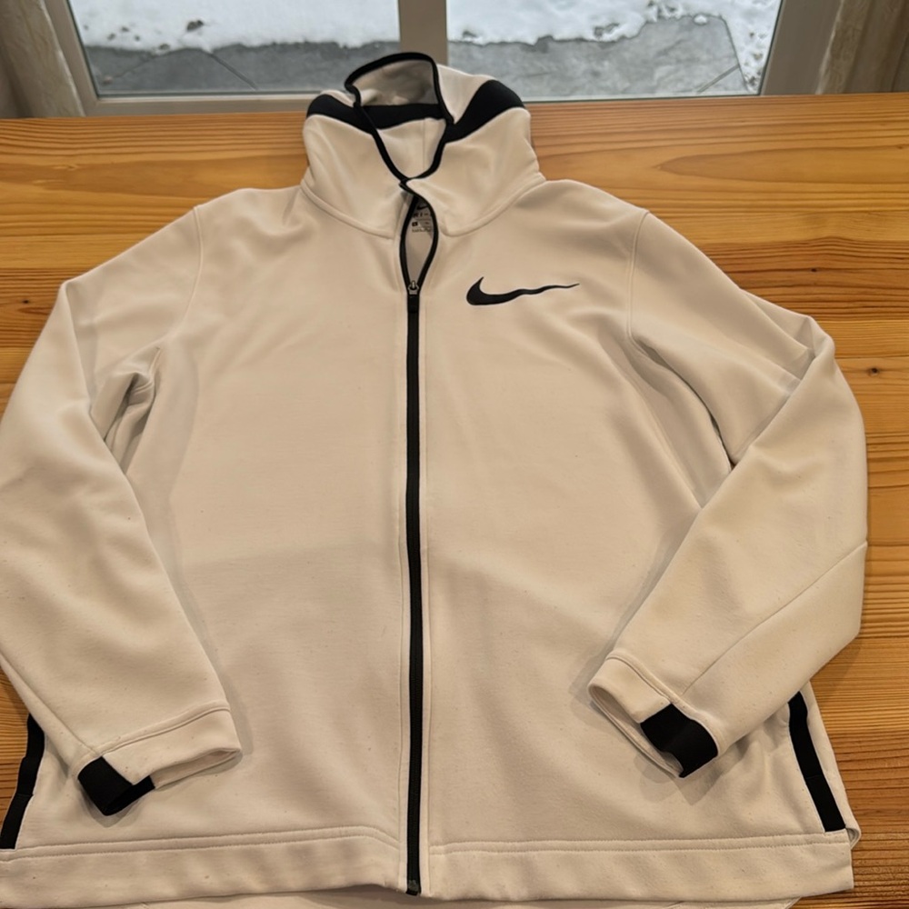 Nike basketball zip up hoodie